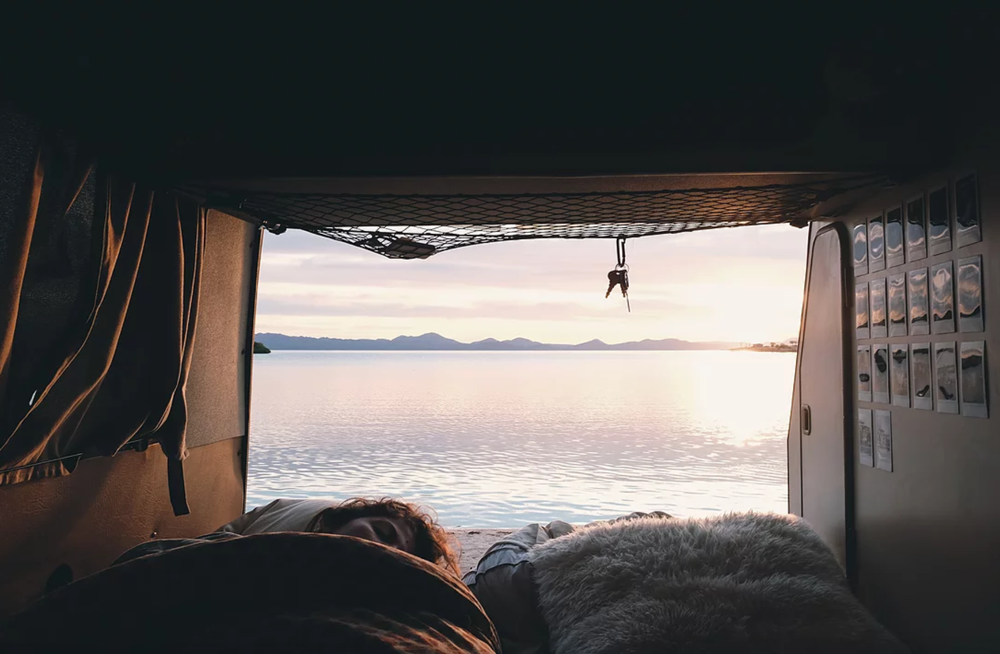 How to design your own wedding program newspaper — with a 3D image!